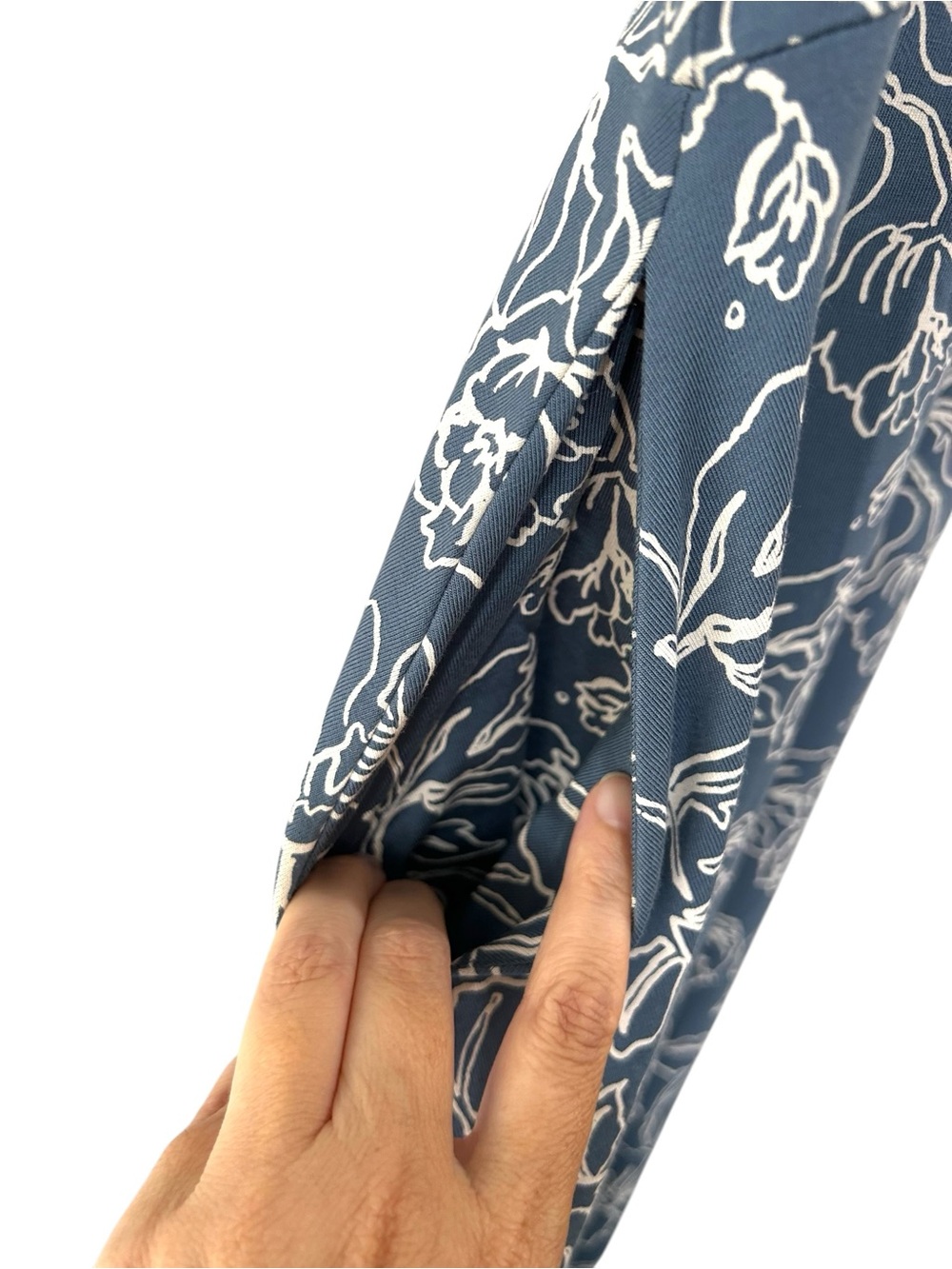 Pact Fit & Flare floral Midi Dress XS slate blue organic Cotton Pockets NWOT - Picture 5 of 10